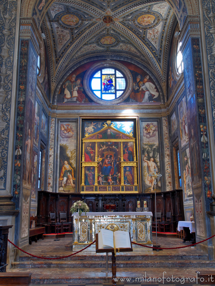 Legnano (Milan, Italy) - Main Chapel of the Basilica of San Magno